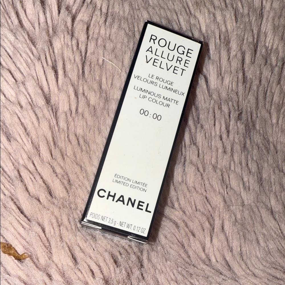 CHANEL Rouge Allure Velvet Lipstick - Limited Edition